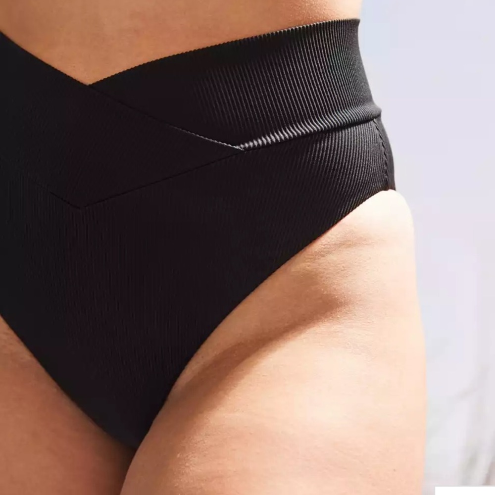 Aerie offline crossover bikini bottom